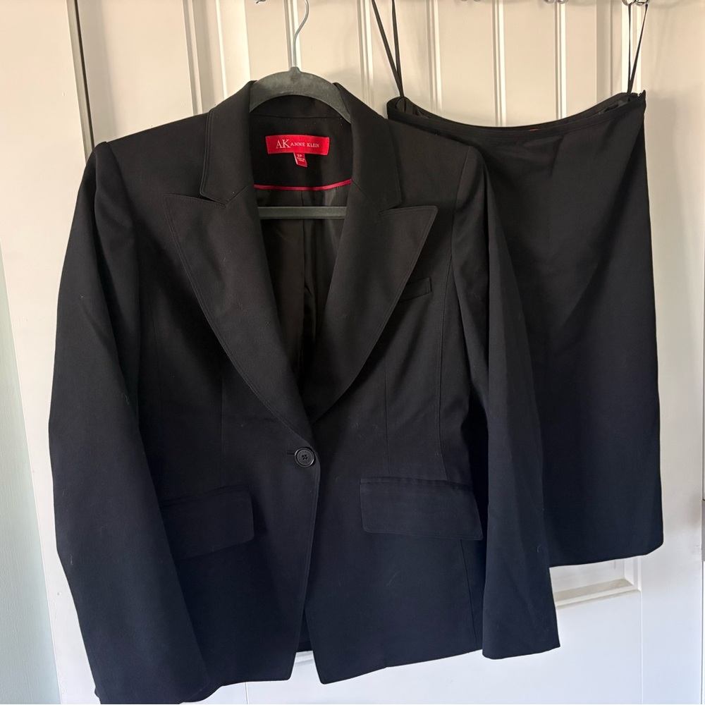 Anne Klein Black Blazer and Skirt Set